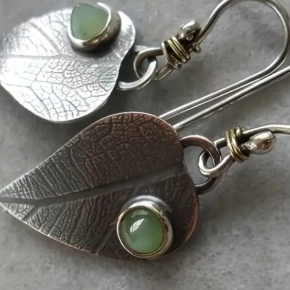 Silver Leaf Bohemian Earrings Simulated Emerald Gems - Picture 3 of 4